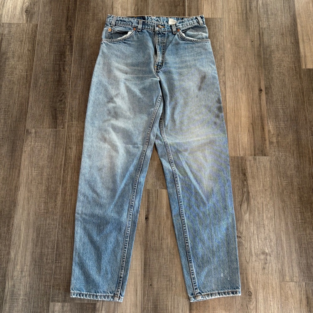 Vintage Levis 550 Relaxed Fit Tapered Orange Tab Jeans 32x32 Light Wash USA 90s
